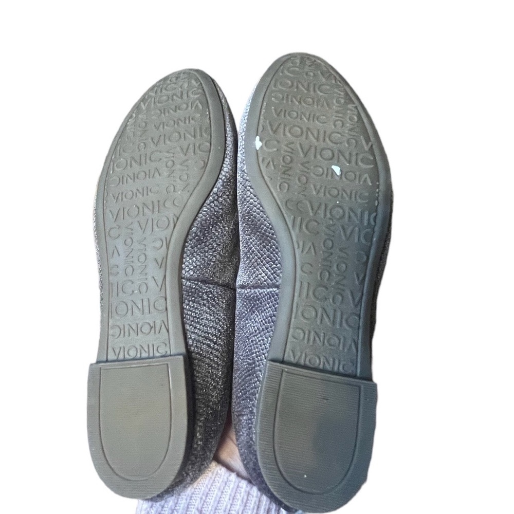 Vionic Textured Lavender Grey Slides Size 6.5 - image 6